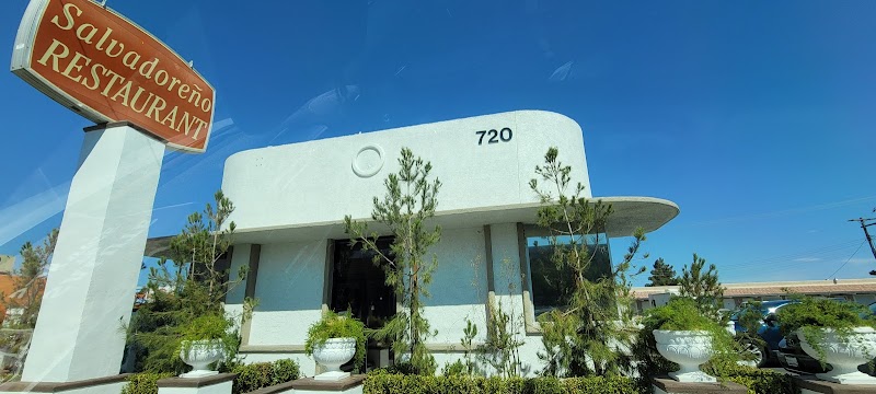 Salvadoreño Restaurant exterior