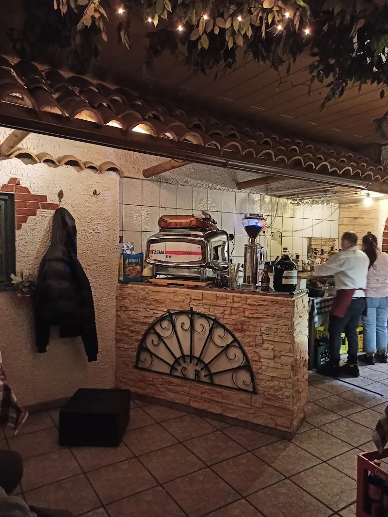 Pizzeria Trulli exterior