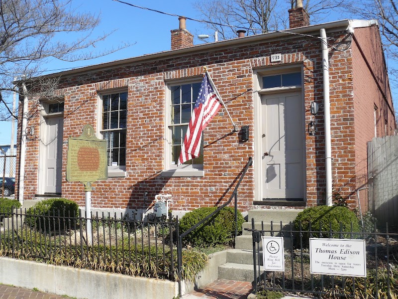 Thomas Edison House exterior