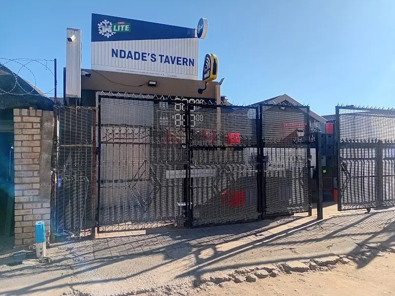 Ndade's Tavern exterior