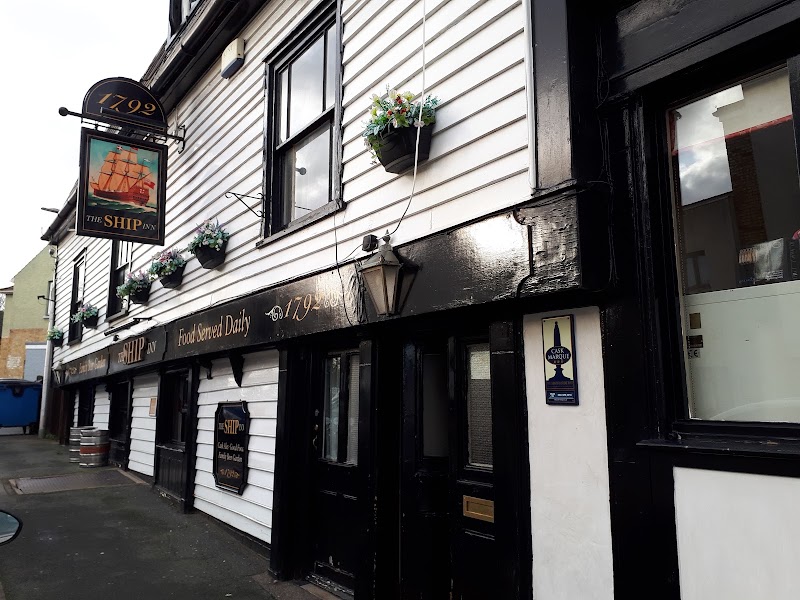 The Ship Inn exterior