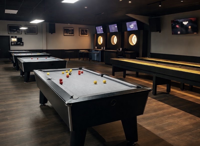 Jimmy White’s Sports Lounge exterior