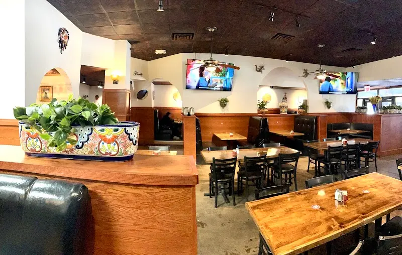 Lupes Comida con Sabor (Arlington) exterior