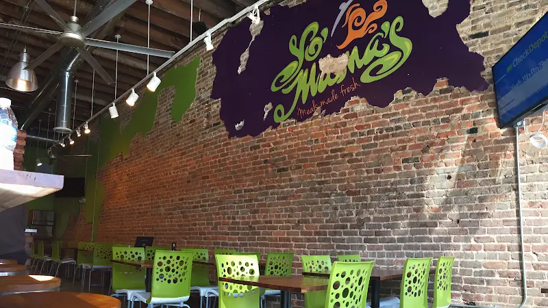 Yo' Mama's exterior