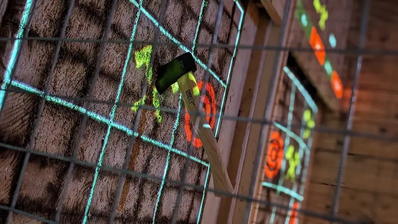 Axecelerate Axe Throwing exterior