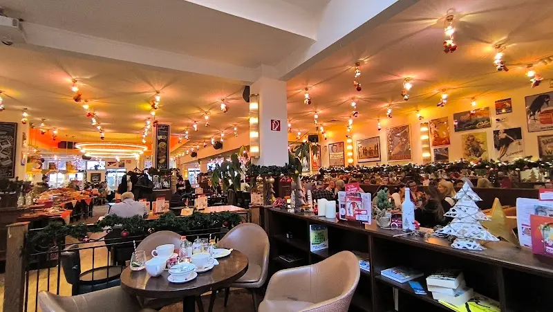 Cafe Extrablatt Kaiserslautern exterior