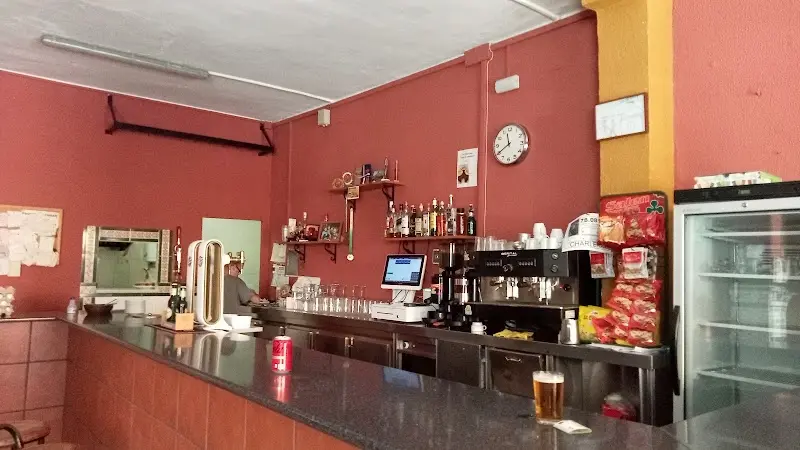Bar La Charlera. exterior