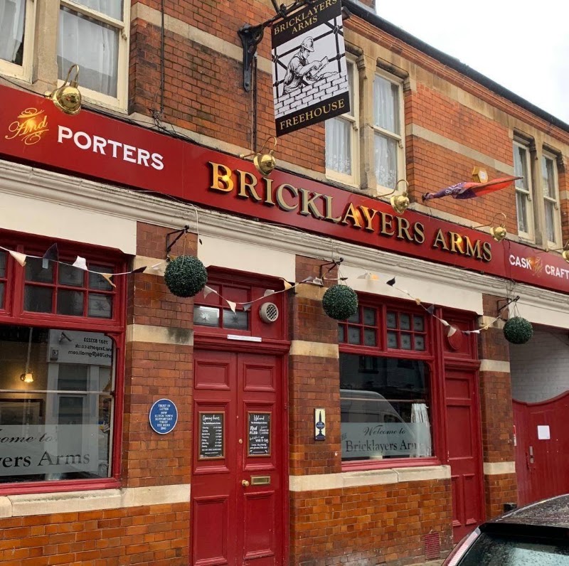 Bricklayers Arms exterior