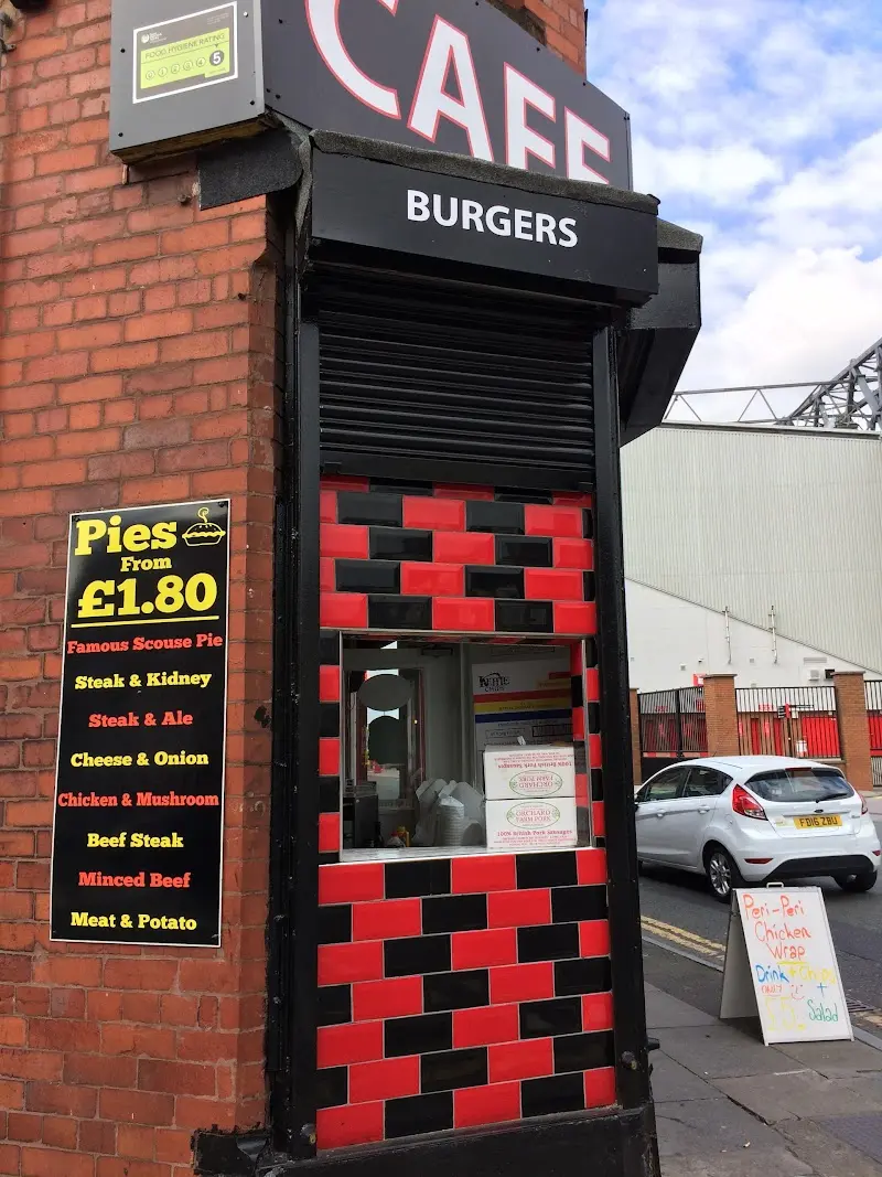 Georgie Porgy Cafe exterior