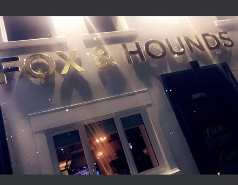 Fox & Hounds exterior