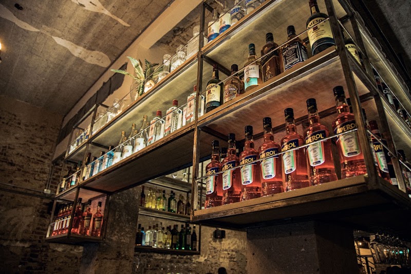 Bulebar Food & Drinks exterior