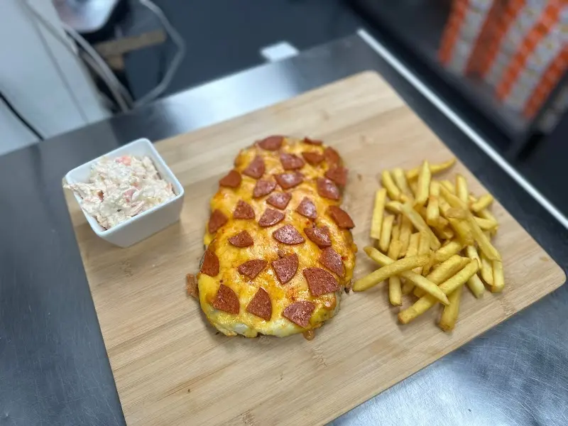 Phat Parmo exterior