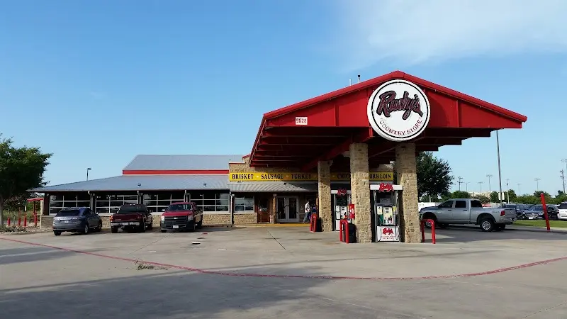 Rudy's "Country Store" and Bar-B-Q exterior