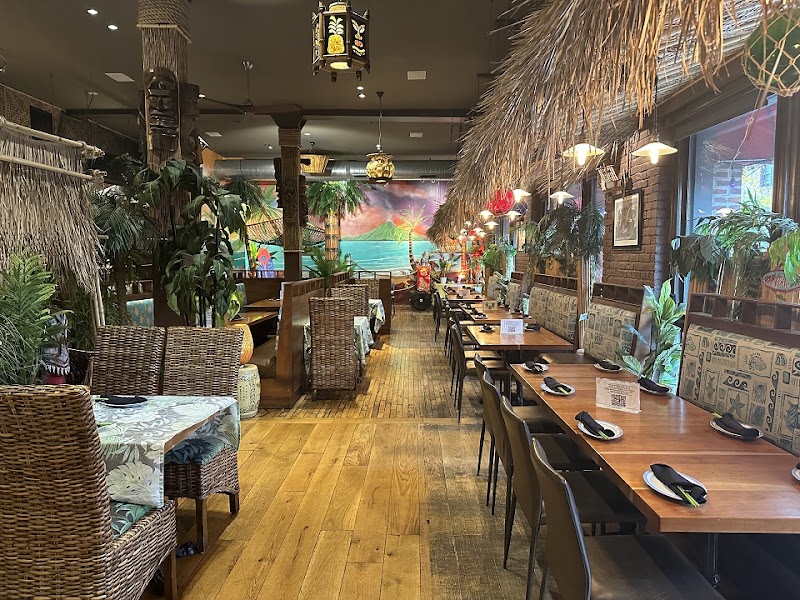 AO Hawaiian Hideout exterior