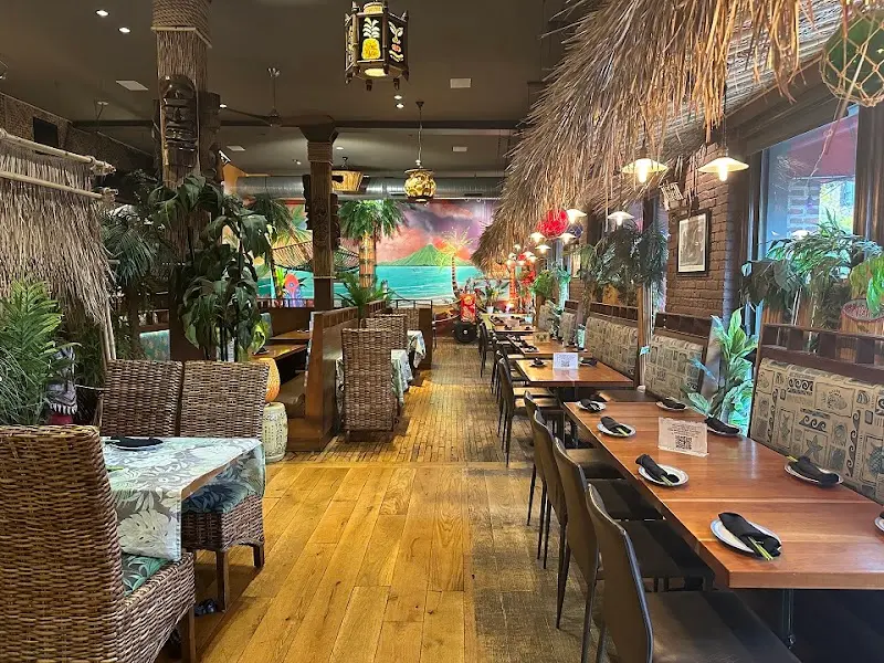 AO Hawaiian Hideout exterior