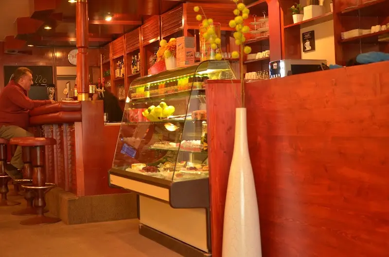 Cafe Graf Zeppelin exterior