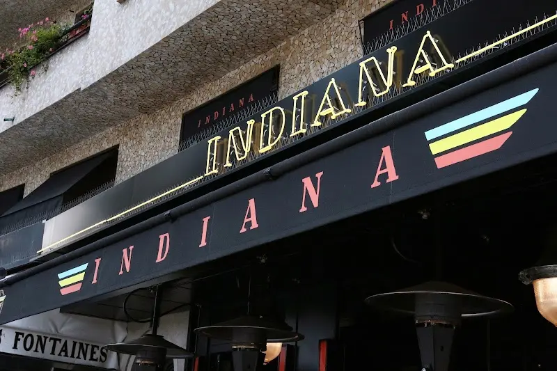 Indiana Café - Saint-Cloud exterior