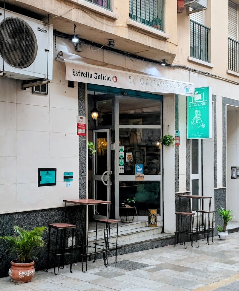 El Gastronauta exterior
