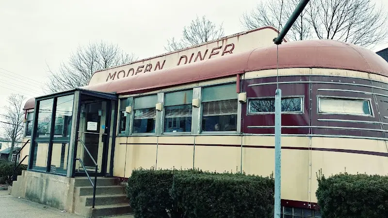 Modern Diner exterior