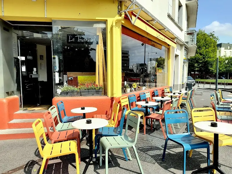 Le Tournesol exterior