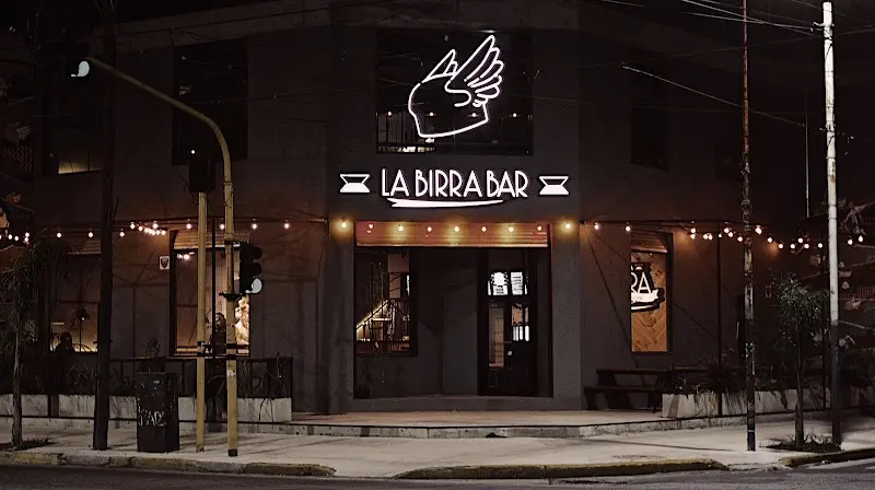 La Birra Bar Banfield exterior