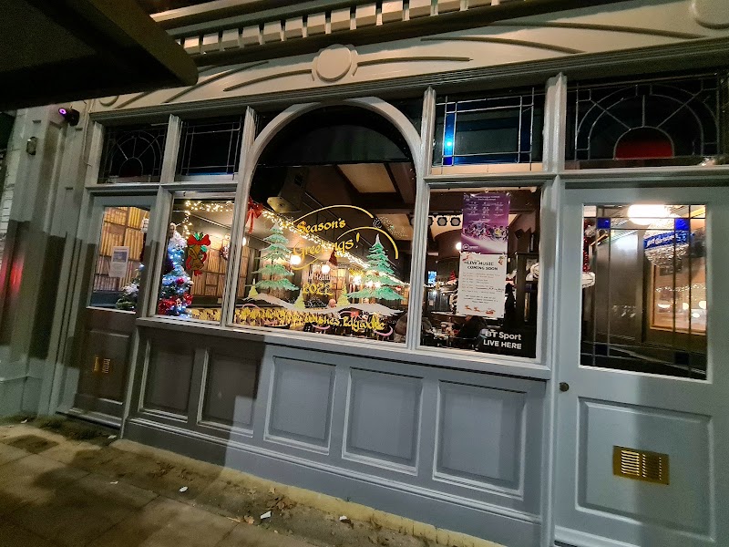 The Three Wishes exterior