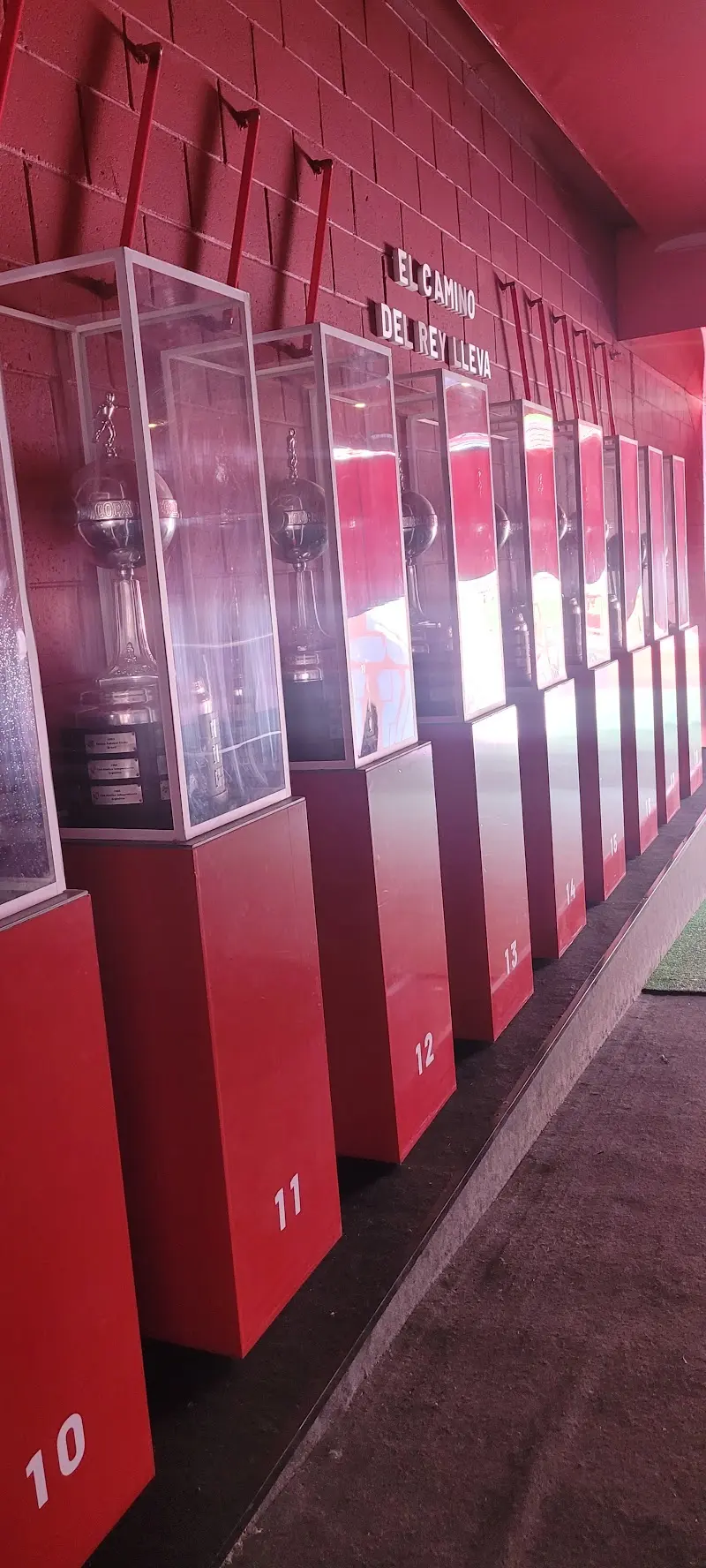 Rojomanía Fanashop exterior