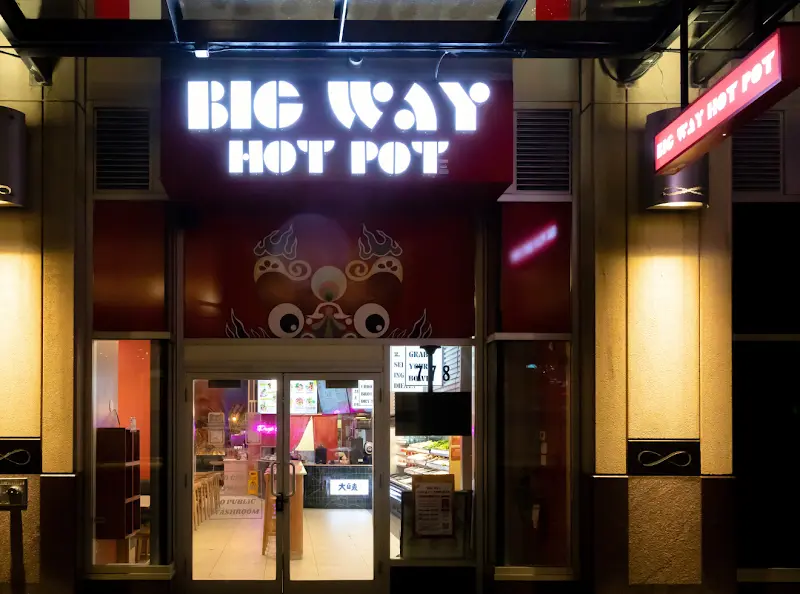 Big Way Hot Pot (Robson) exterior