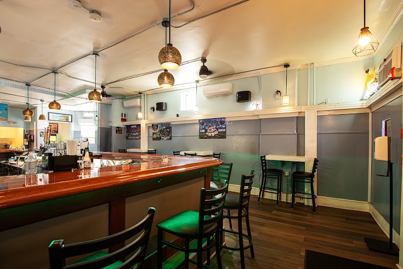 Frontline Island Bar and Grill exterior