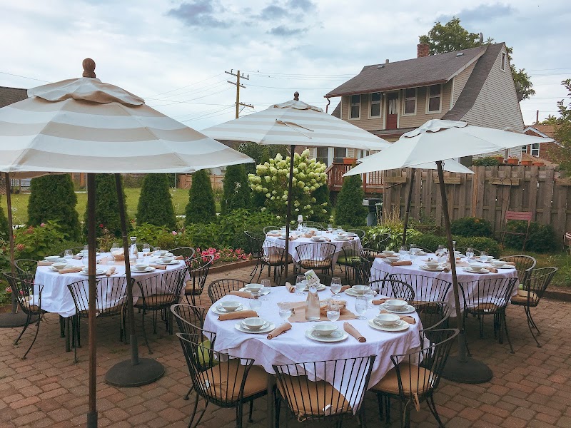 Polish Village Cafe exterior