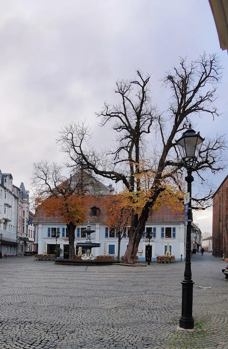 Sankt Martins Platz exterior