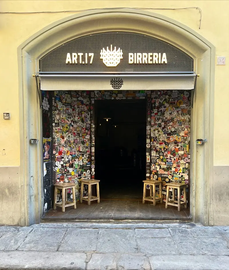 Birreria Art. 17 exterior
