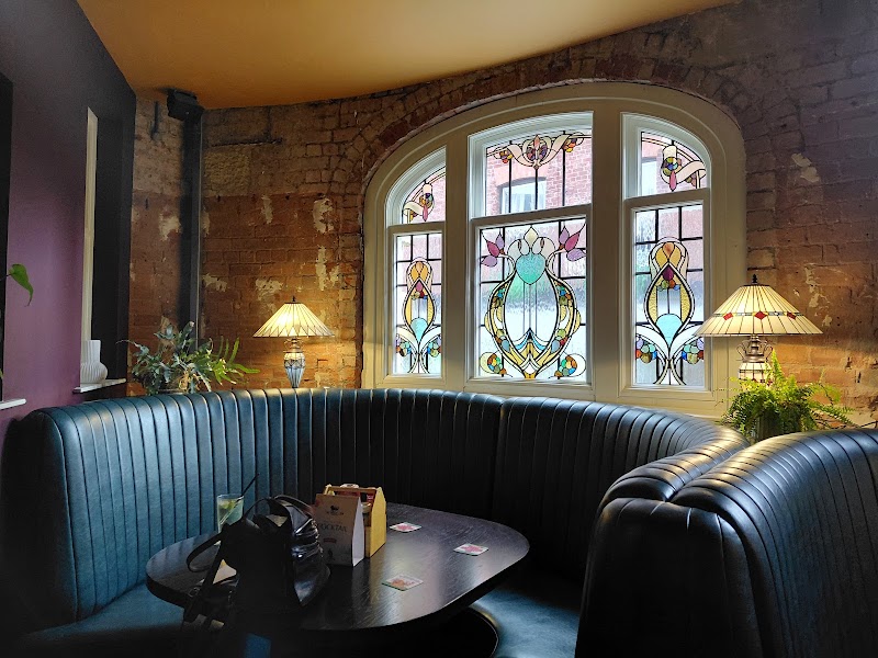 The White Lion Coaching House exterior