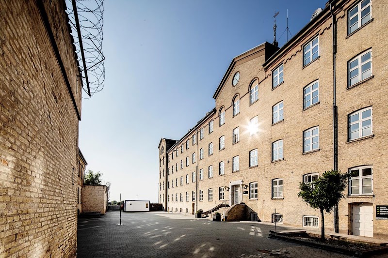 FÆNGSLET exterior