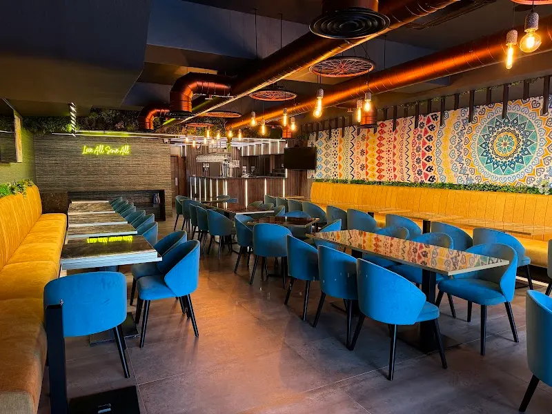 Meera's Bar & Restaurant exterior