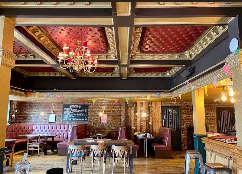 The Hare & Hounds exterior
