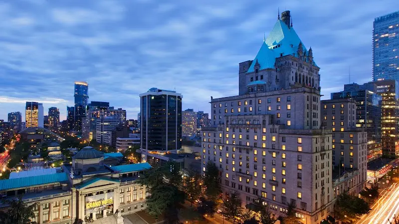 Fairmont Hotel Vancouver exterior
