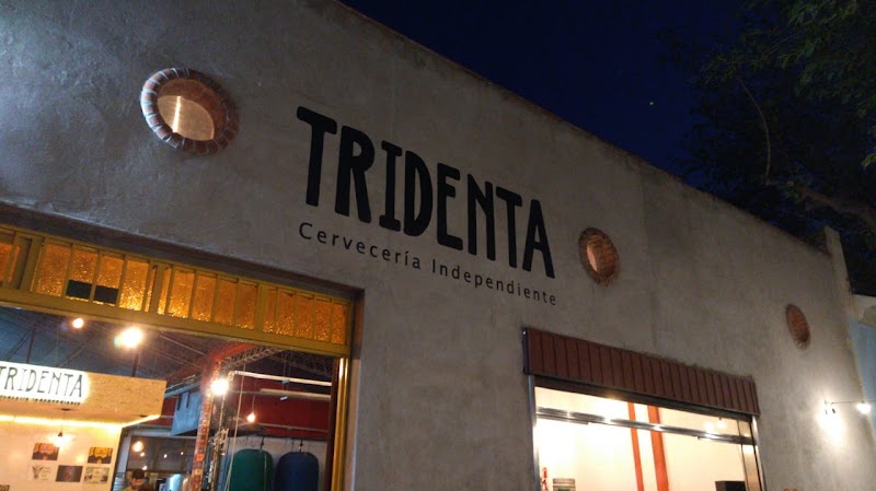 Tridenta Cervecería Independiente exterior
