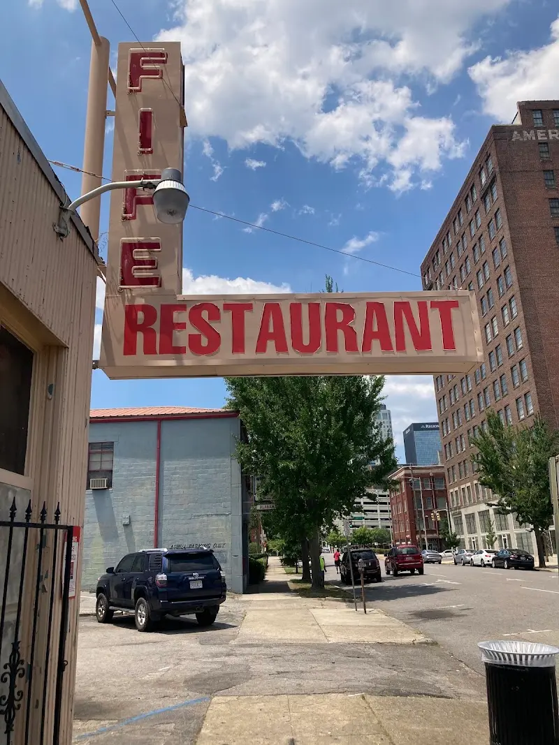 Fife’s Restaurant&Diner exterior