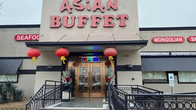 Asian Buffet exterior