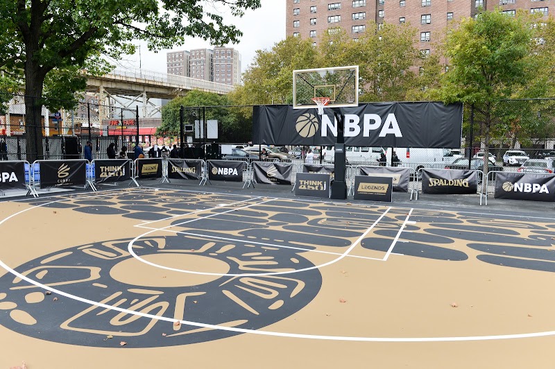 Holcombe Rucker Park exterior