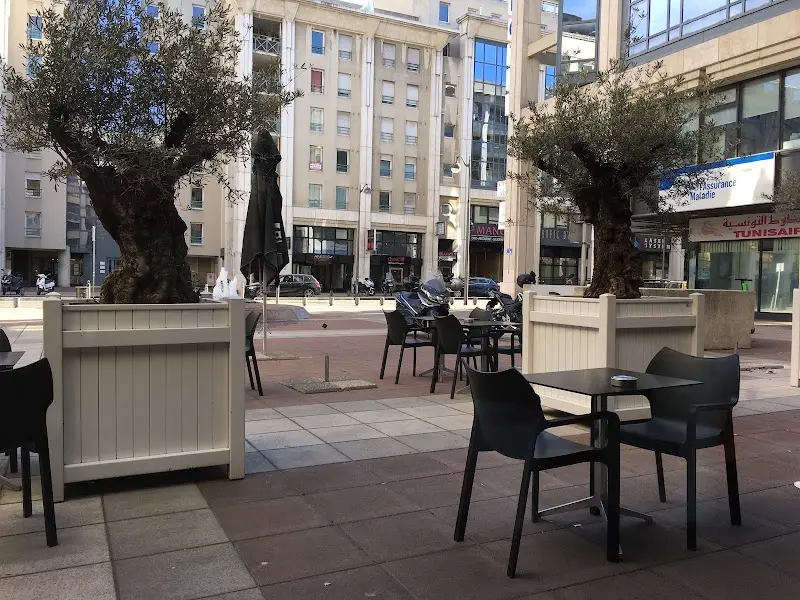 Manureva du 8ème exterior