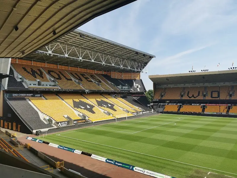 Molineux Stadium Tours exterior