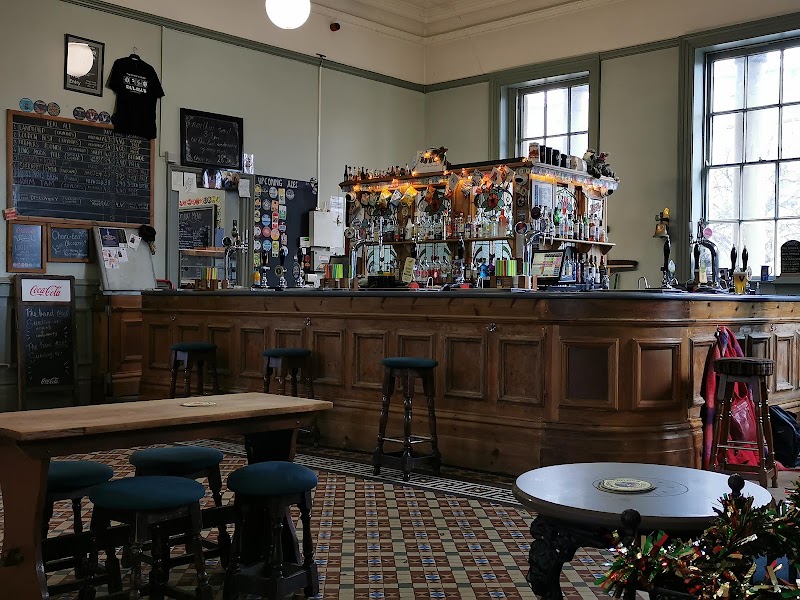Kings Head exterior
