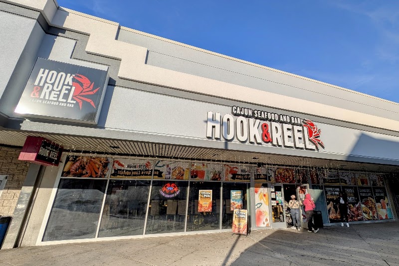 Hook & Reel Cajun Seafood & Bar exterior