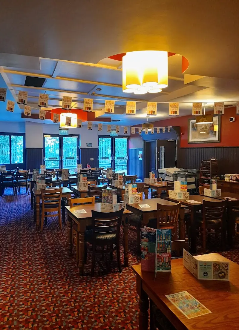 The Richmal Crompton - JD Wetherspoon exterior