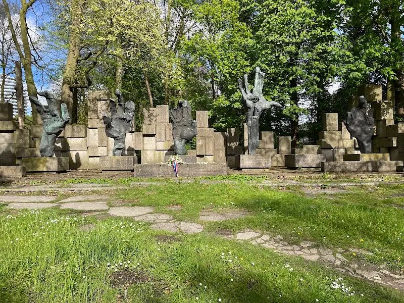 Joods monument Sterrebos exterior