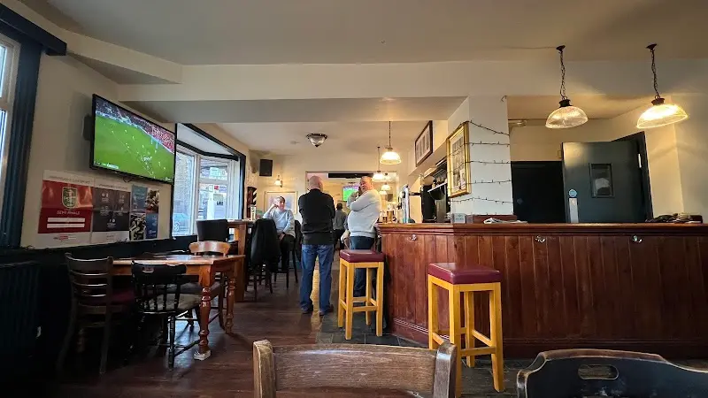 Wellington Arms exterior