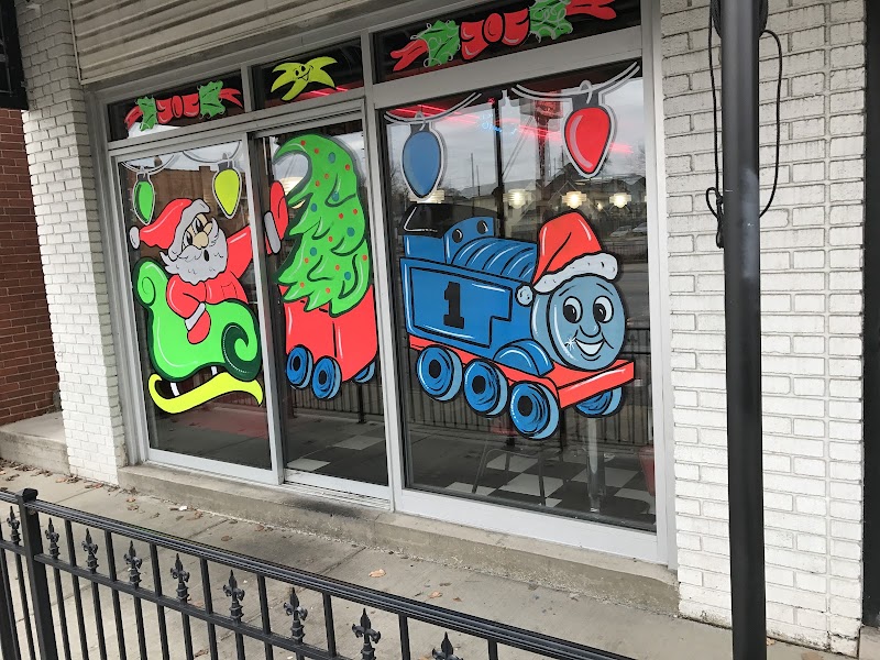 Tommy's Diner exterior
