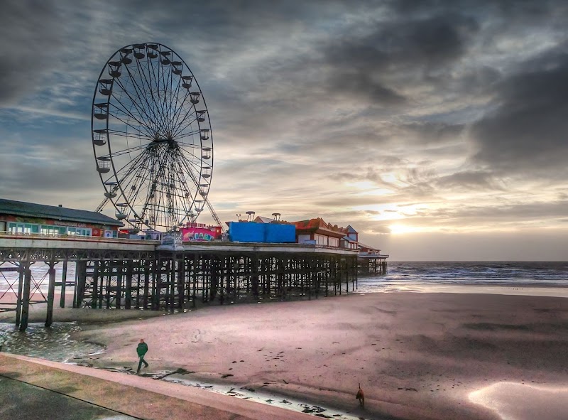 Central Pier exterior